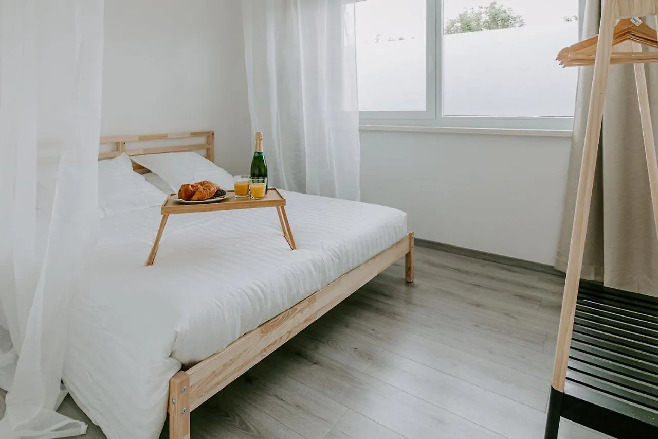 Zuiders Appartement Op 150M Van Duinen En Strand Bredene Apartment